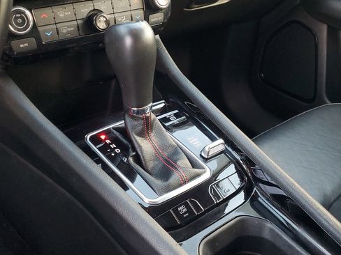 Used 2022 Jeep Compass Trailhawk w/ Trailhawk Convenience Group image 23