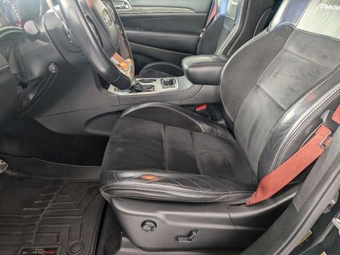 Used 2018 Jeep Grand Cherokee Trackhawk image 14