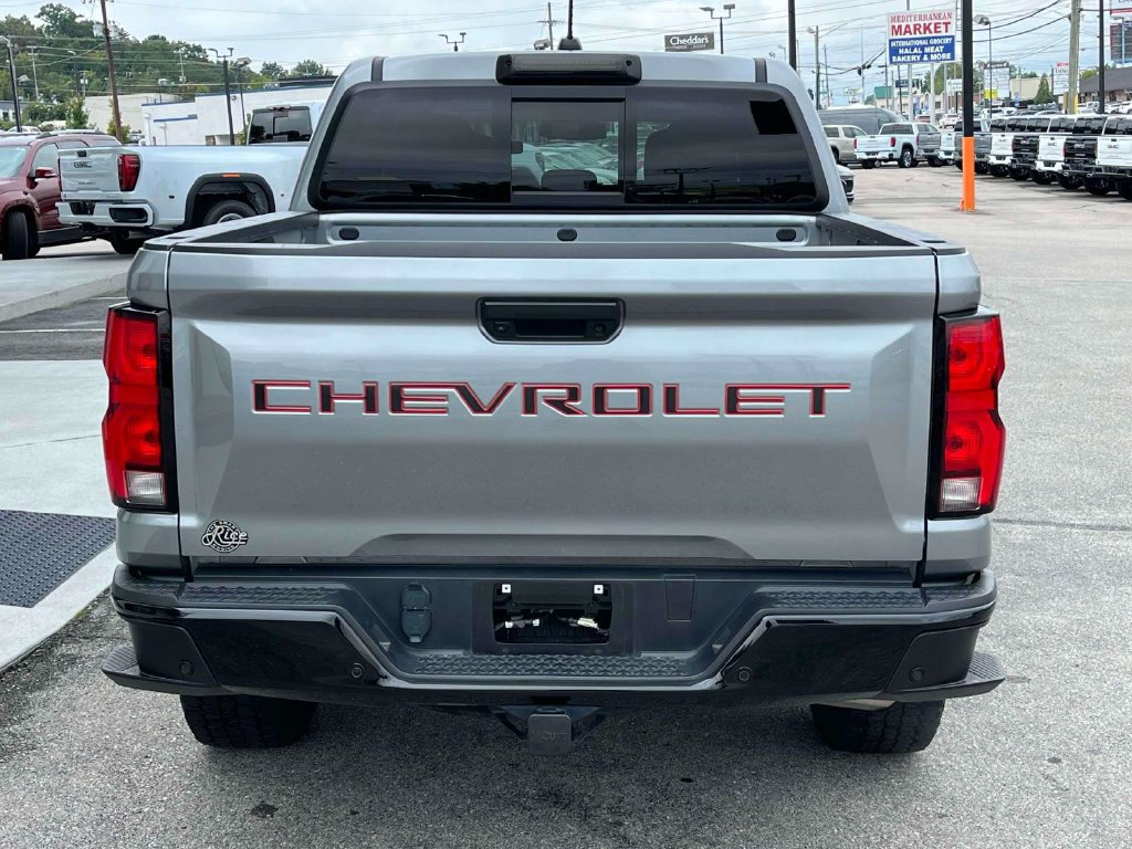 Certified 2023 Chevrolet Colorado Z71 w/ Z71 Convenience Package 2 AWD/4WD image 4