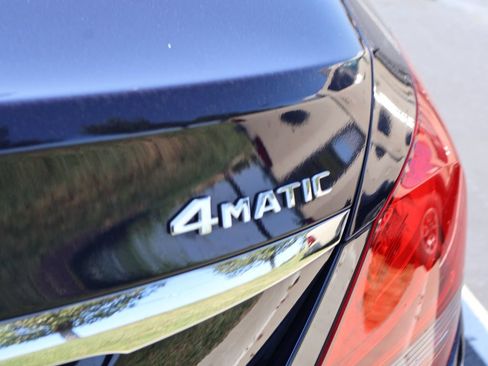 Used 2018 Mercedes-Benz C 300 4MATIC Sedan image 16