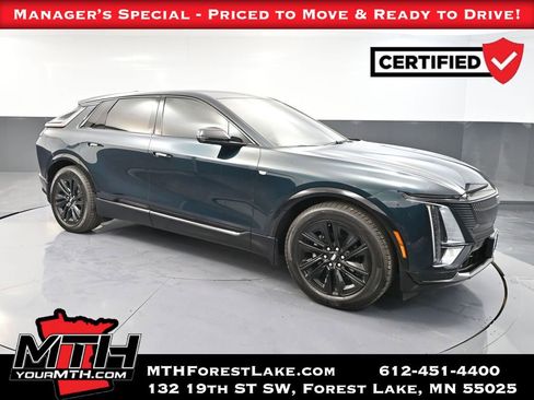 Used 2024 Cadillac Lyriq Luxury image 1