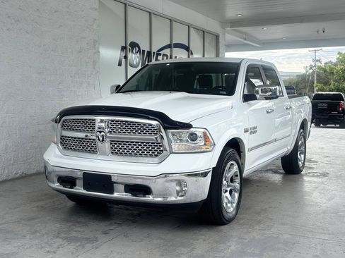 Used 2014 RAM 1500 Laramie w/ Convenience Group AWD/4WD image 4