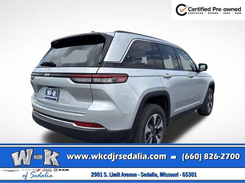 Used 2024 Jeep Grand Cherokee Limited 4xe AWD/4WD image 7