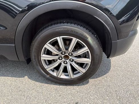 Used 2023 Cadillac XT4 Sport FWD image 18