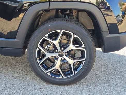 New 2026 Jeep Compass Limited image 15