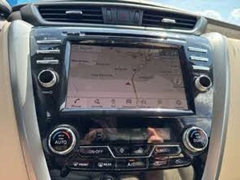 Used 2024 Nissan Murano SL image 27