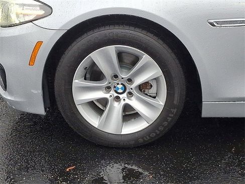 Used 2015 BMW 528i Sedan image 8