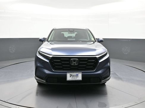 Certified 2025 Honda CR-V LX image 2