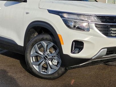New 2026 Kia Seltos LX