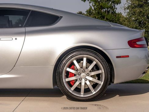 Used 2005 Aston Martin DB9 Coupe RWD image 5