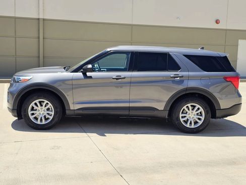 Used 2021 Ford Explorer 2WD image 8