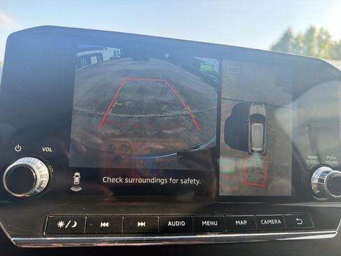 Used 2022 Mitsubishi Outlander SE AWD/4WD image 15