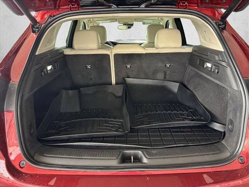 Used 2022 Buick Envision Essence w/ Technology Package I AWD/4WD image 22