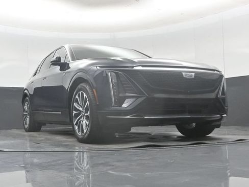 Used 2024 Cadillac Lyriq Sport w/ LPO, Floor Liner Package AWD/4WD image 53