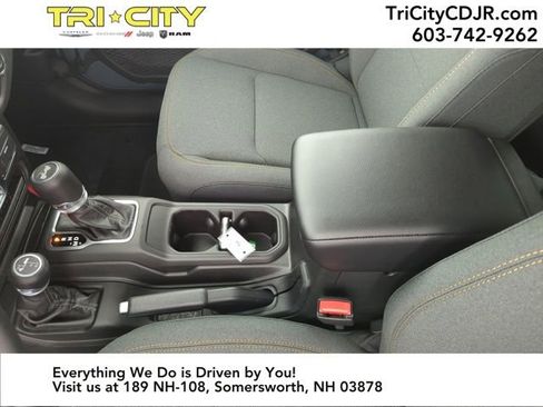 New 2026 Jeep Wrangler Sport S image 24