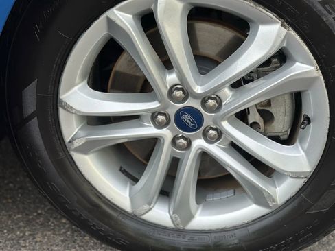 Used 2020 Ford Edge SEL w/ Convenience Package image 34