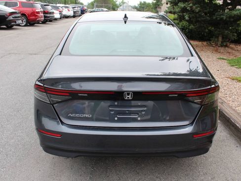 Used 2023 Honda Accord EX image 7