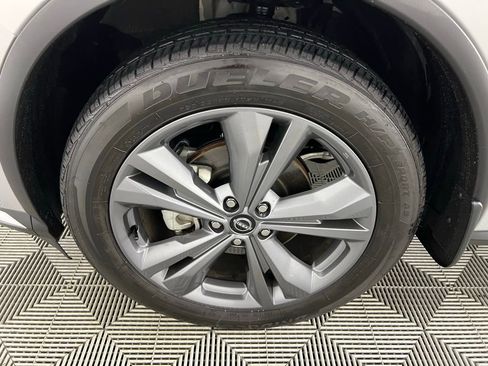 Used 2024 Nissan Murano Platinum w/ Cargo Package image 11