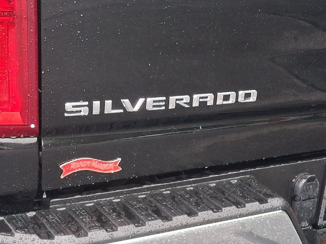 Used 2023 Chevrolet Silverado 2500 LTZ w/ Z71 Off-Road Package AWD/4WD image 30