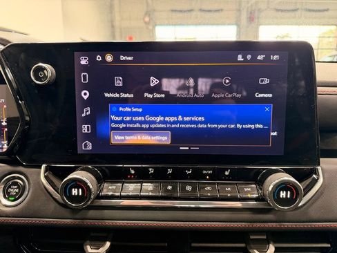 Used 2023 Chevrolet Colorado Z71 w/ Z71 Convenience Package 2 AWD/4WD image 34