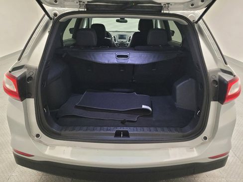 Used 2021 Chevrolet Equinox LS FWD image 29