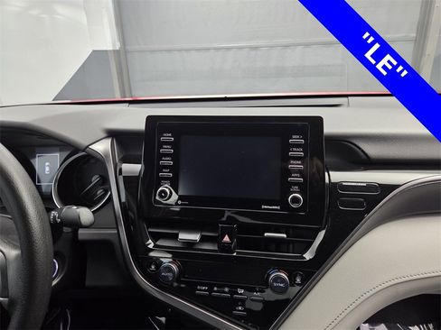 Used 2024 Toyota Camry LE image 15