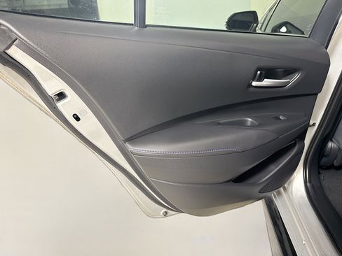 Used 2020 Toyota Corolla SE FWD image 26