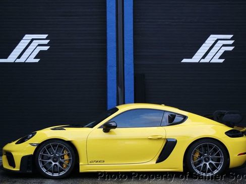 Used 2023 Porsche 718 Cayman GT4 RS w/ Weissach Package RWD image 2