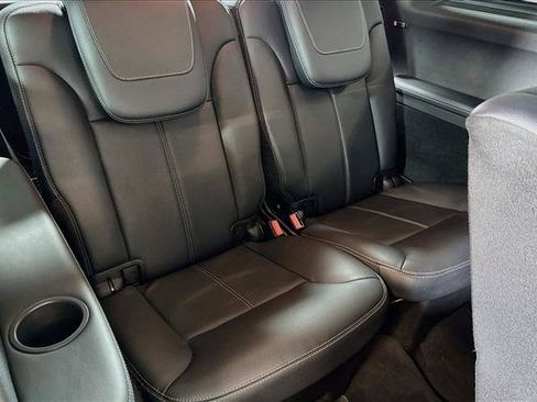 Used 2012 Mercedes-Benz GL 450 4MATIC image 27