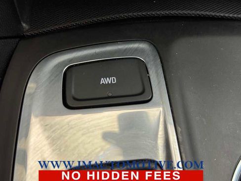 Used 2020 Chevrolet Equinox LT w/ Midnight Edition image 30