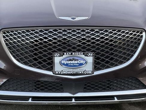 Used 2023 Genesis GV70 2.5T w/ Advanced Package image 12