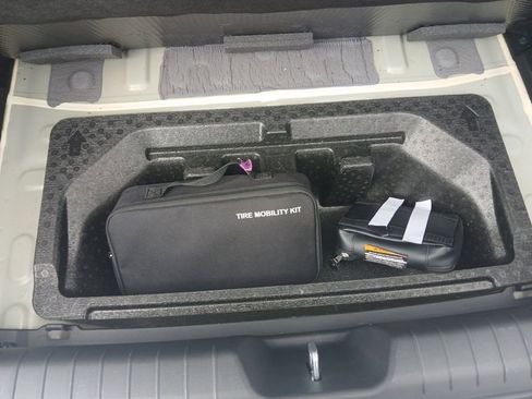 Used 2025 Hyundai Ioniq 6 SEL image 20