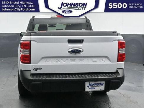 Used 2024 Ford Maverick XL FWD image 11