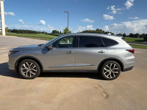 Used 2024 Acura MDX FWD w/ Technology Package image 8