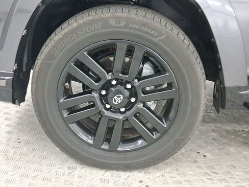 Used 2019 Toyota 4Runner Limited image 11