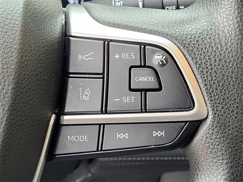 Certified 2021 Toyota Sienna LE w/ LE Plus Package image 30