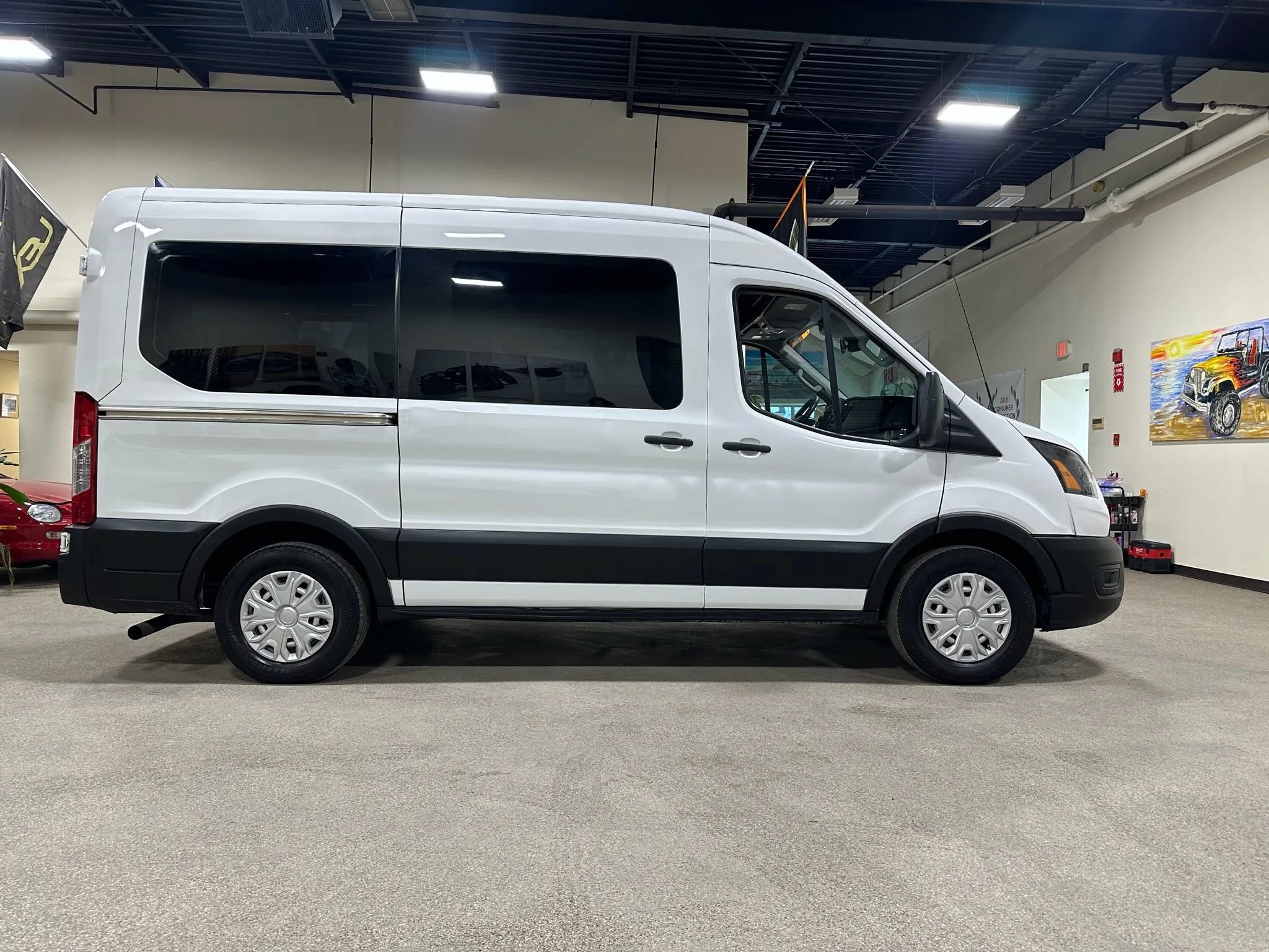 Used 2020 Ford Transit 150 Medium Roof RWD image 8