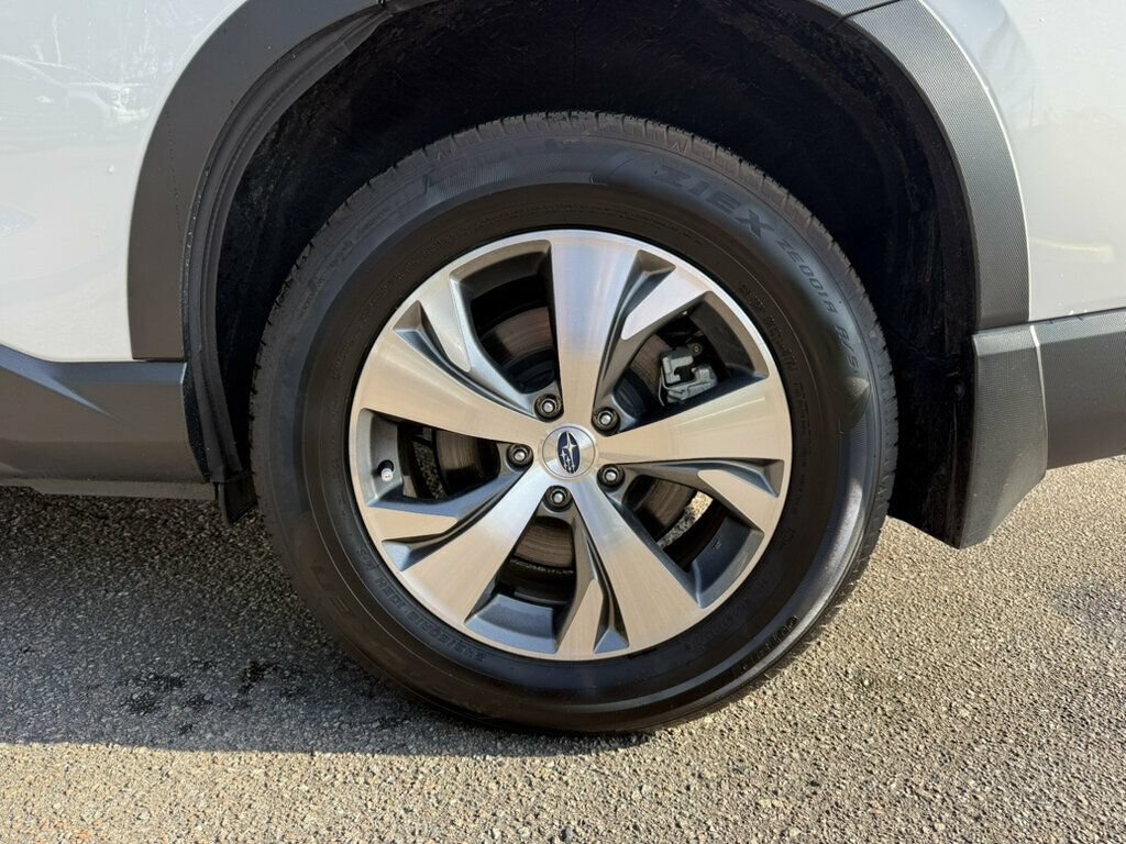 Used 2025 Subaru Ascent Premium AWD/4WD image 9