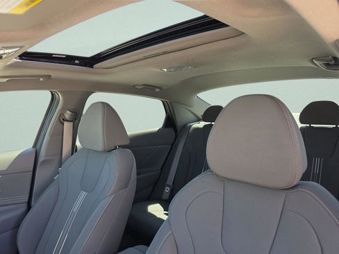 New 2026 Hyundai Elantra SEL Sport Premium FWD image 25
