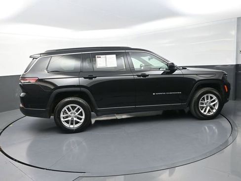 Used 2024 Jeep Grand Cherokee L Laredo AWD/4WD image 10