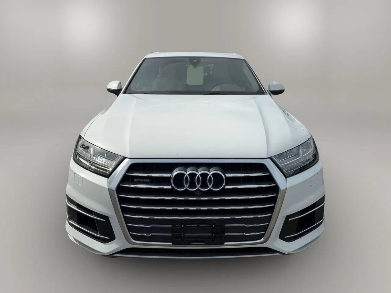 Used 2017 Audi Q7 3.0T Premium Plus w/ Premium Plus Package AWD/4WD image 2
