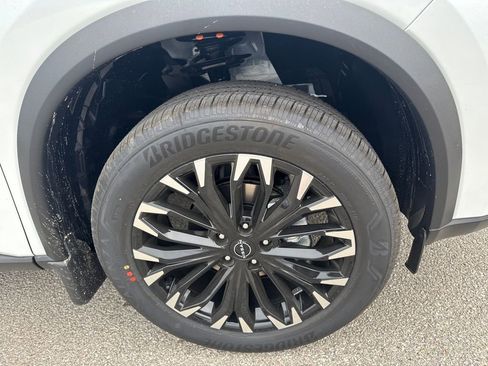 New 2026 Nissan Rogue SV image 9