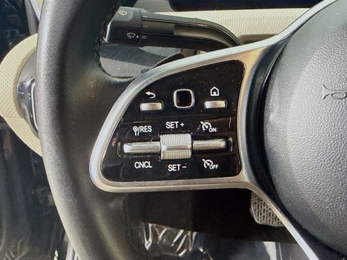 Used 2022 Mercedes-Benz A 220 image 14