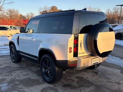 Certified 2025 Land Rover Defender 90 S image 3