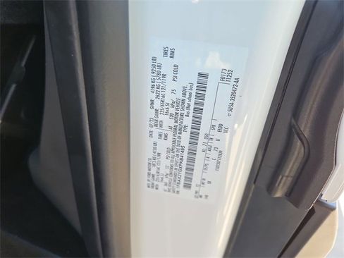 Used 2023 Ford Transit 350 XLT image 28