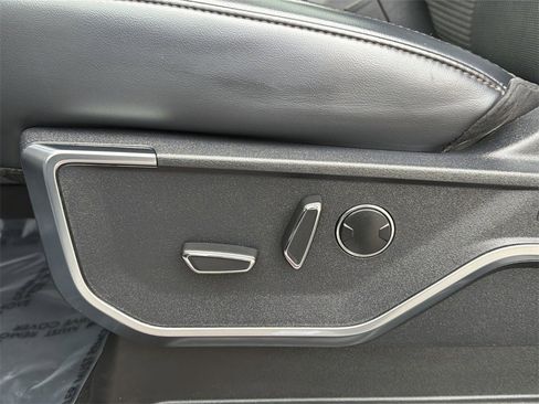 Used 2023 Ford F150 Raptor image 14