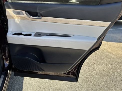 Used 2025 Hyundai Palisade Limited FWD image 20