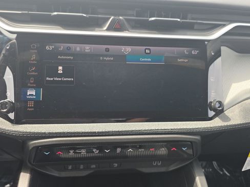 New 2026 Jeep Cherokee Laredo AWD/4WD image 20