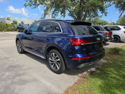 Certified 2021 Audi Q5 Premium w/ Premium Plus Package AWD/4WD image 4