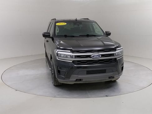 Certified 2023 Ford Expedition XLT AWD/4WD image 9